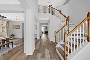 17726 Creek Bluff Ln, Cypress, TX 77433 - Photo 4