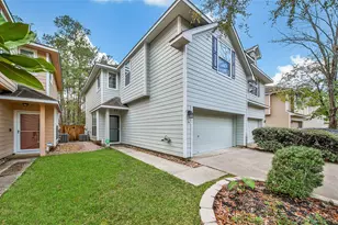 35 Ledgestone Pl, The Woodlands, TX 77382 - Photo 2