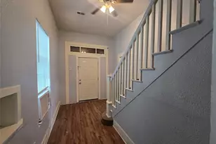 3523 Winnie St, Galveston, TX 77550 - Photo 2