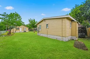 10001 Lucore St, Houston, TX 77017 - Photo 16