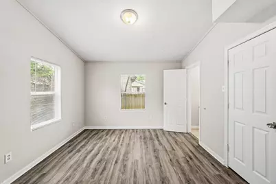 10001 Lucore Street #BACK, Houston, TX 77017 - Photo 12