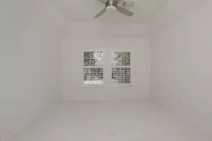 122 Lansdowne, The Woodlands, TX 77382 - Photo 24