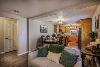910 Brockman Street, Clute, TX 77531 - Photo 8