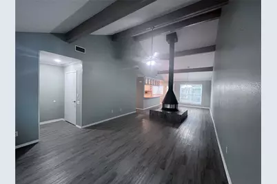 10909 Glenwolde Drive #909, Houston, TX 77099 - Photo 4