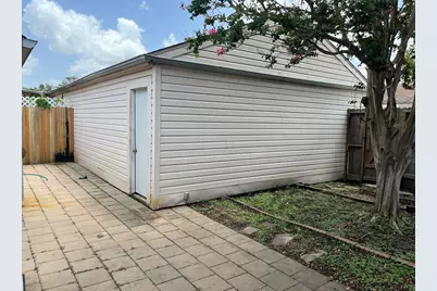 10909 Glenwolde Drive #909, Houston, TX 77099 - Photo 8