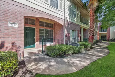 2710 Grants Lake Boulevard #S6, Sugar Land, TX 77479 - Photo 2