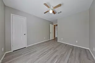 2710 Grants Lake Blvd, Sugar Land, TX 77479 - Photo 16