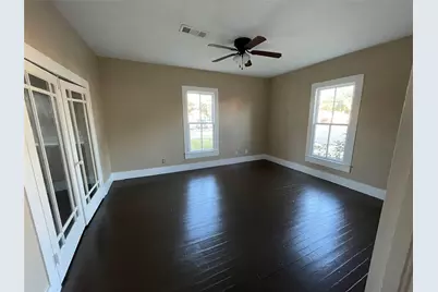 405 10th Street, Hempstead, TX 77445 - Photo 2