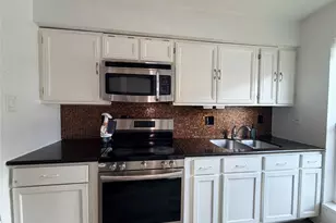 7700 Creekbend Dr, Houston, TX 77071 - Photo 12