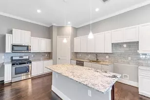 4609 Nett St, Houston, TX 77007 - Photo 20