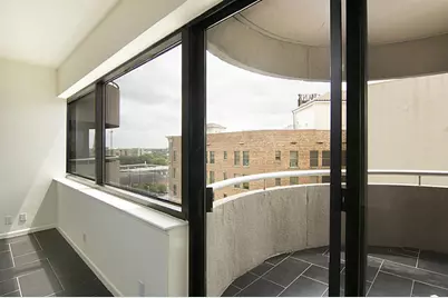 5000 Montrose Boulevard #9D, Houston, TX 77006 - Photo 6