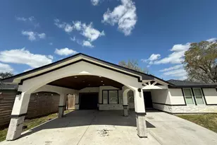 5715 Belarbor St, Houston, TX 77033 - Photo 2