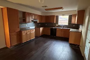 25027 Barmby Dr, Spring, TX 77389 - Photo 4