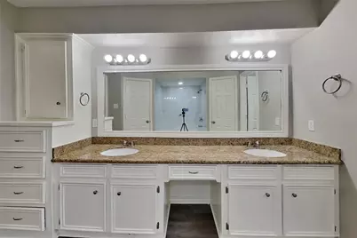 12311 Oak Park Drive, Houston, TX 77070 - Photo 8