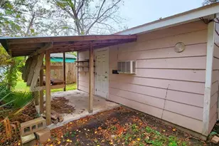 706 Maple St, Sweeny, TX 77480 - Photo 38