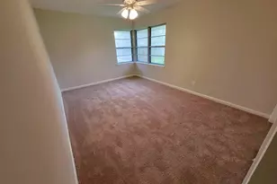 706 Maple St, Sweeny, TX 77480 - Photo 28