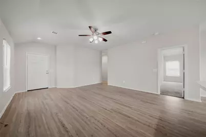 3602 Conquest Circle, Texas City, TX 77591 - Photo 4