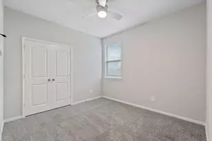 475 Westlake Lndg, Conroe, TX 77304 - Photo 24