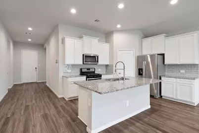 475 Westlake Landing, Conroe, TX 77304 - Photo 12