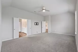 475 Westlake Lndg, Conroe, TX 77304 - Photo 16