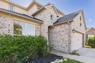 3202 Explorer Dr, Texas City, TX 77591 - Photo 4