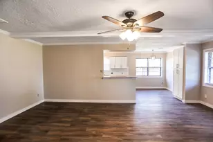 502 Rosewood Dr, Shenandoah, TX 77381 - Photo 12