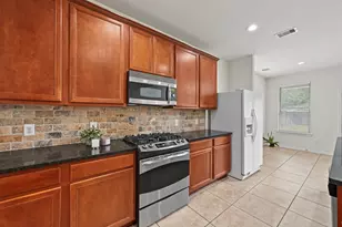 11 Sagamore Ridge Pl, Spring, TX 77389 - Photo 10