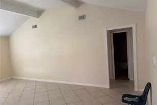 11427 Mulholland Dr, Houston, TX 77477 - Photo 8