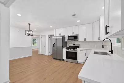 5619 Warm Springs Road, Houston, TX 77035 - Photo 14