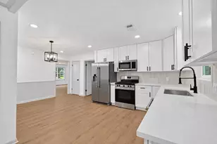 5619 Warm Springs Rd, Houston, TX 77035 - Photo 14