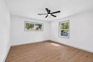 5619 Warm Springs Rd, Houston, TX 77035 - Photo 28