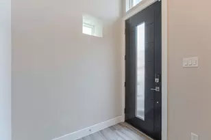 5811 Petty St, Houston, TX 77007 - Photo 4