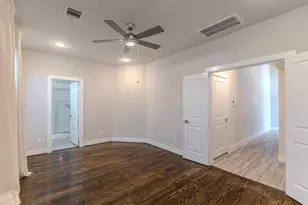 5811 Petty St, Houston, TX 77007 - Photo 6