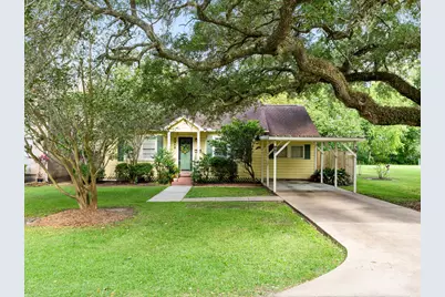 2918 Avenue I, Bay City, TX 77414 - Photo 2