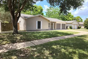 4865 Beechaven St, Houston, TX 77053 - Photo 2