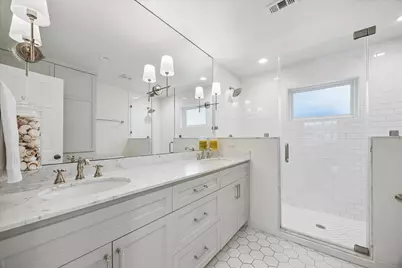 10914 Tupper Lake Drive, Houston, TX 77042 - Photo 10