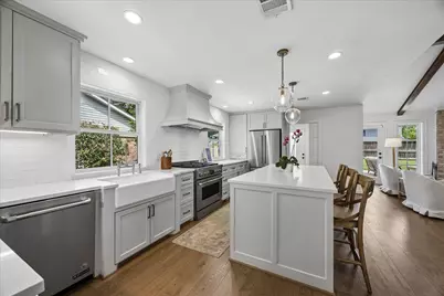 10914 Tupper Lake Drive, Houston, TX 77042 - Photo 18