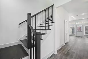 7242 St Augustine St, Houston, TX 77021 - Photo 4