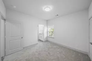 7242 St Augustine St, Houston, TX 77021 - Photo 14