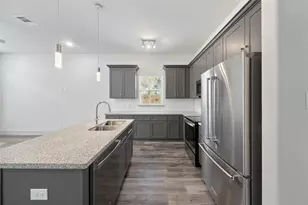 7242 St Augustine St, Houston, TX 77021 - Photo 6