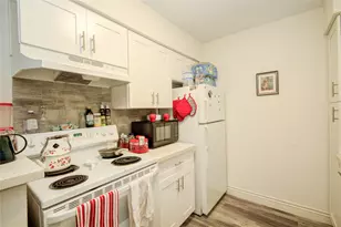 845 Augusta Dr, Houston, TX 77057 - Photo 14