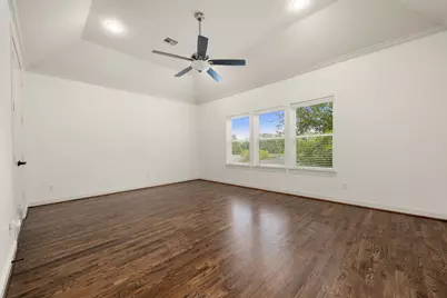 8720 Kempwood Drive, Houston, TX 77080 - Photo 14