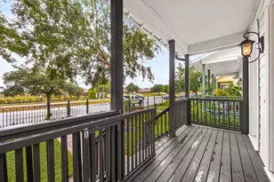 8720 Kempwood Dr, Houston, TX 77080 - Photo 2