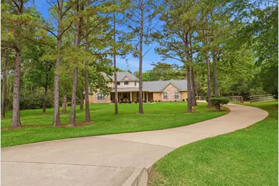 15420 Queen Elizabeth Court, Montgomery, TX 77316 - Photo 2