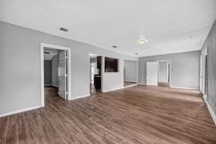 4118 Sunflower St, Houston, TX 77051 - Photo 8