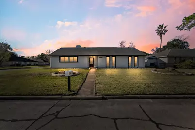 16930 Stardale Lane, Friendswood, TX 77546 - Photo 1