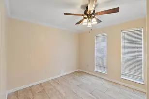 16930 Stardale Ln, Friendswood, TX 77546 - Photo 8