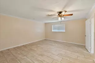 16930 Stardale Ln, Friendswood, TX 77546 - Photo 10