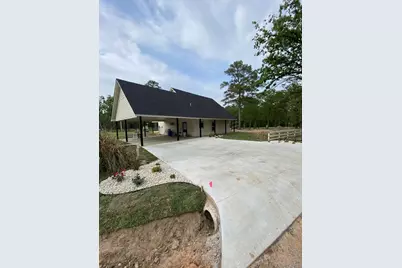 190 Joan Street, Zavalla, TX 75980 - Photo 4