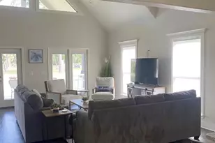 190 Joan St, Zavalla, TX 75980 - Photo 12